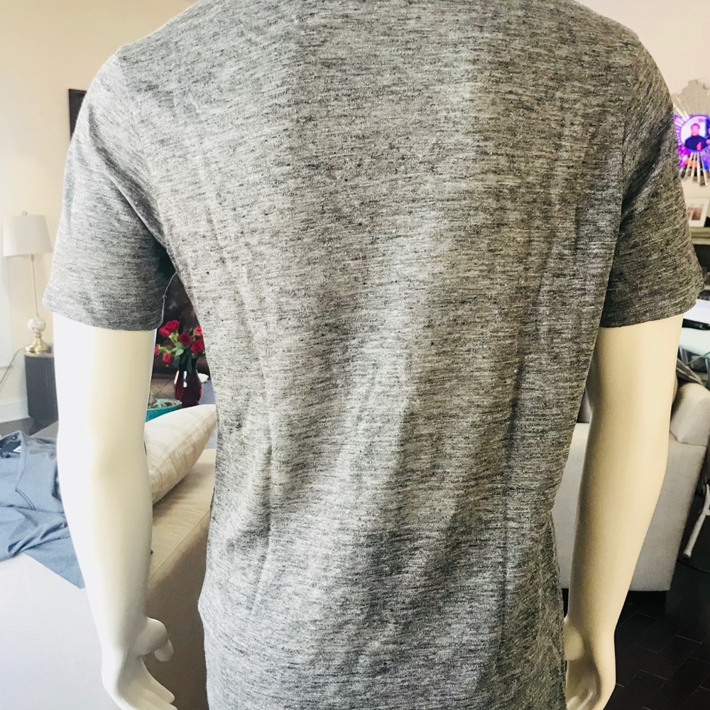 Line &Shoulder Zip - Picture 3 of 3